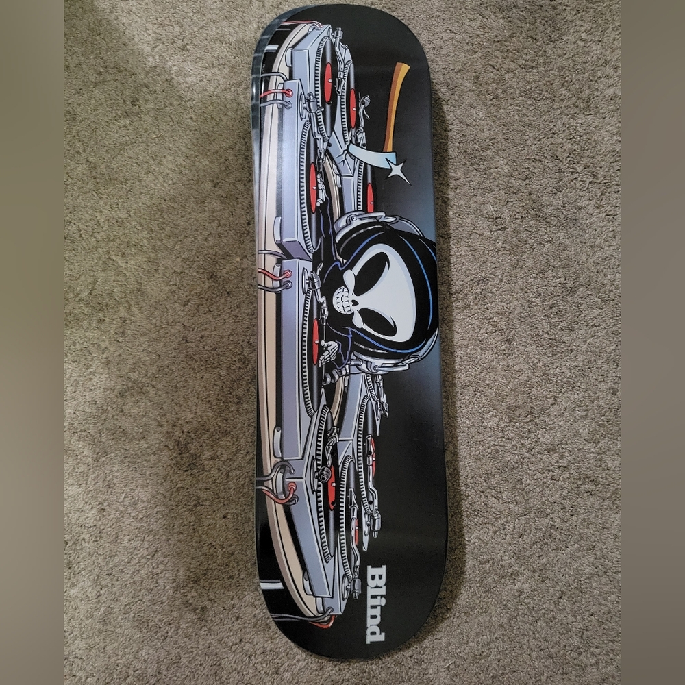 (Sold) Blind skateboard